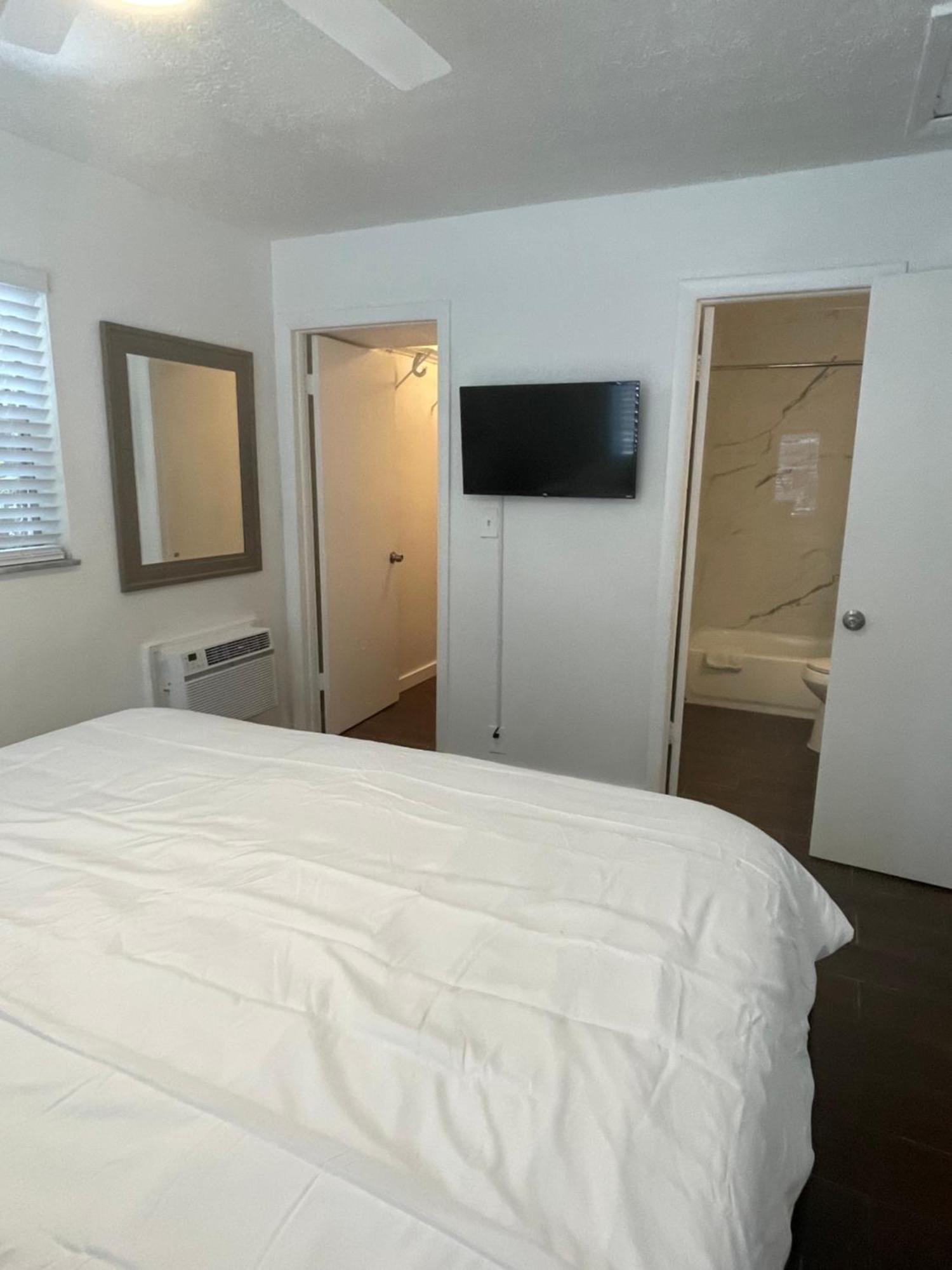City First Story Apartments & Cottage ฟอร์ต ลอเดอร์เดล ภายนอก รูปภาพ