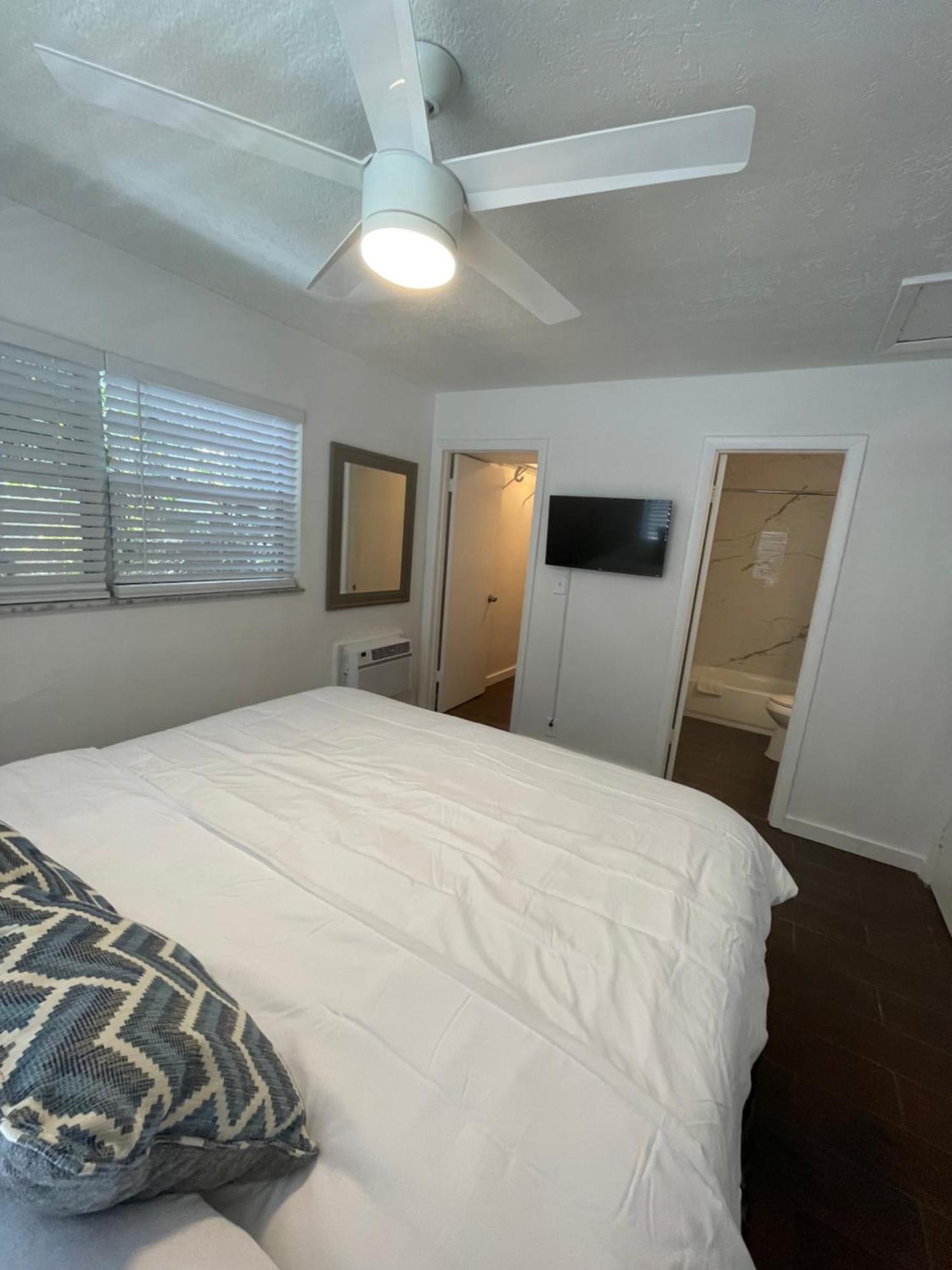 City First Story Apartments & Cottage ฟอร์ต ลอเดอร์เดล ภายนอก รูปภาพ